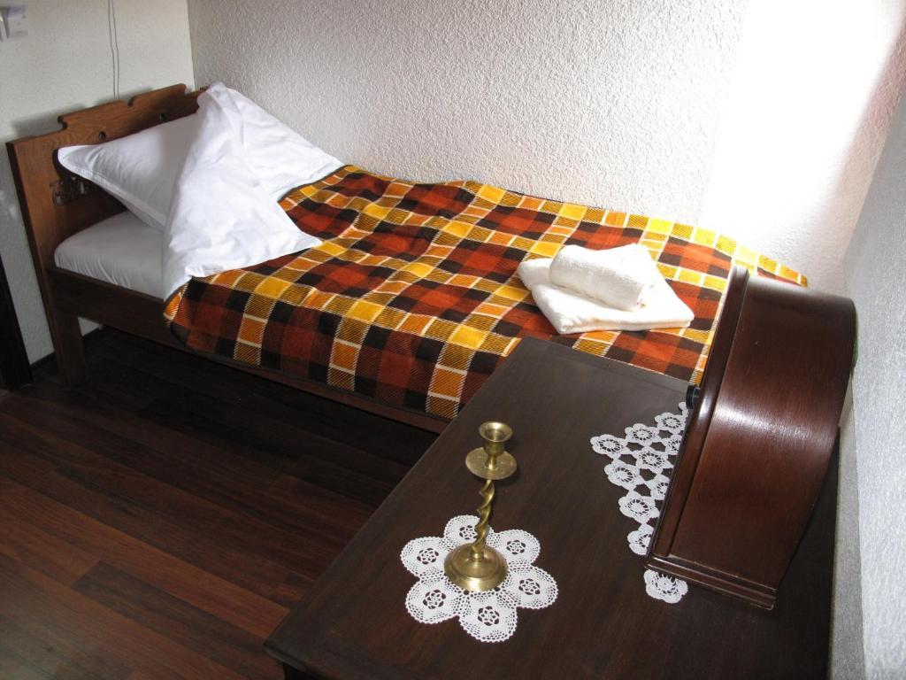 Villa Jovan Ohrid Bilik gambar