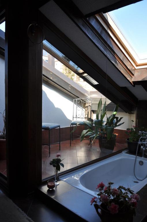 Villa Jovan Ohrid Bilik gambar
