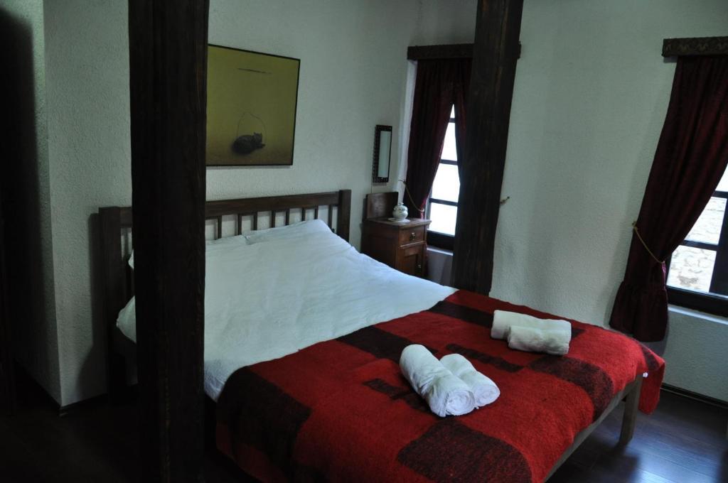 Villa Jovan Ohrid Bilik gambar